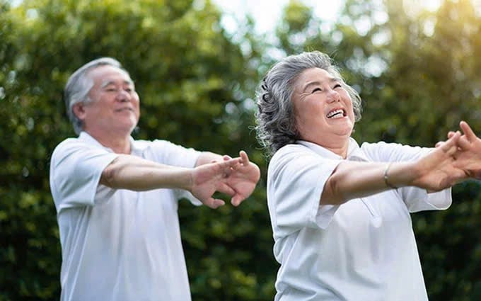 Về già, thứ quý nhất chính là những mối quan hệ bạn bè