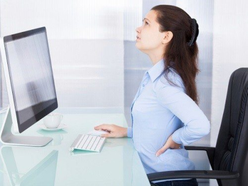 Bật mí một số mẹo vặt có thể ngăn ngừa đau lưng do ngồi quá lâu